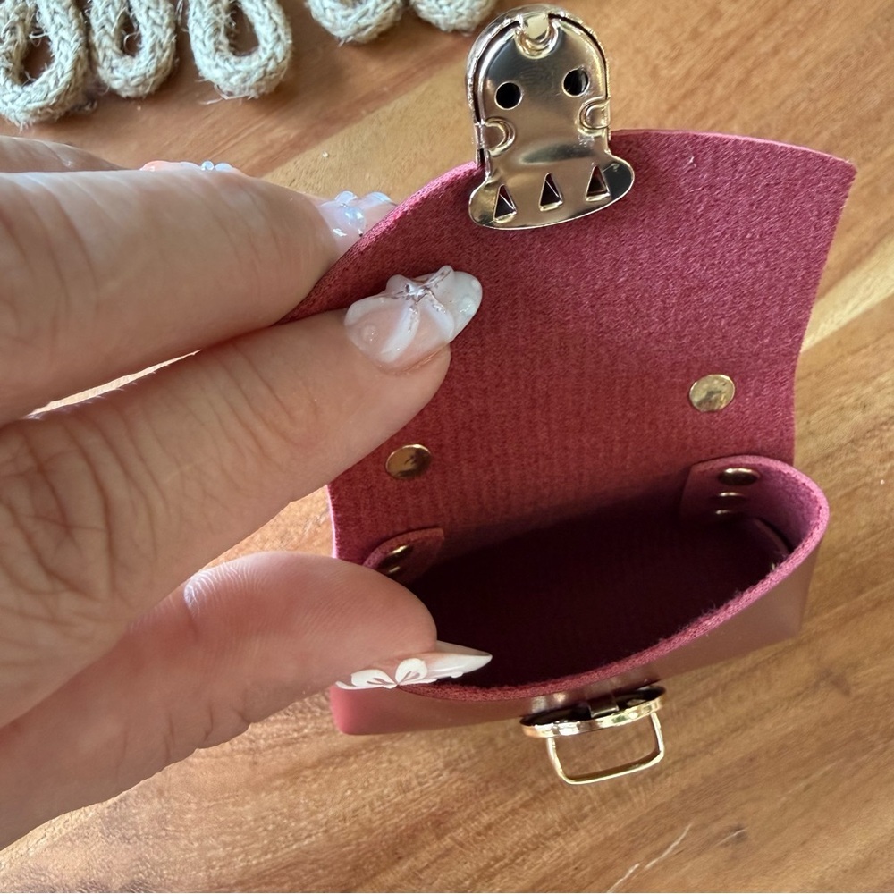 Burgundy Mini coin purse bag tote keychain - Picture 2 of 2